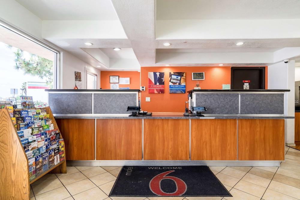 Motel 6-Buttonwillow, Ca Central Экстерьер фото